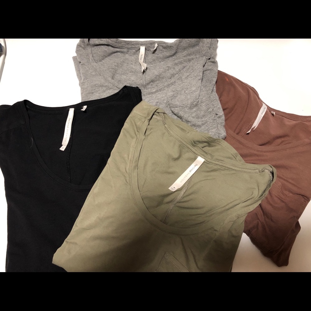 Aritzia babaton ‘the group’ Sami t shirt 4 pack